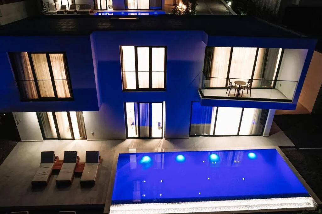 Villa Palmera Vip Vila Sarande Albania