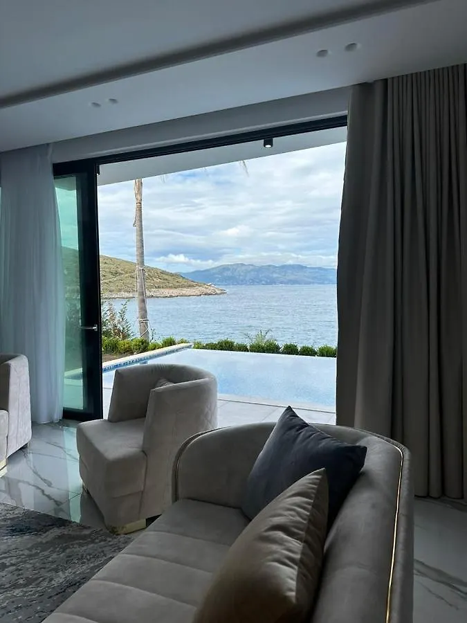 Villa Palmera Vip Vila Sarande Albania